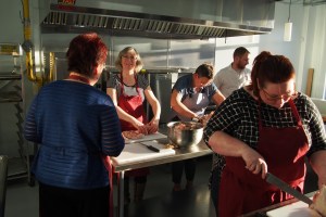 light, perfect kitchen, chicken cutting