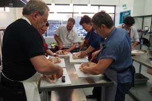 de-bone, knife, chicken advance technique